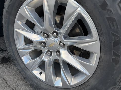 Used 2021 Chevrolet Silverado 1500 LTZ image 9