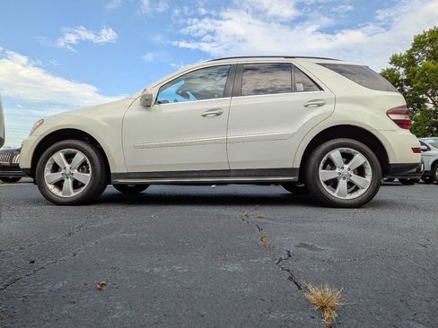 Used 2010 Mercedes-Benz ML 350 2WD image 26