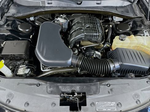 Used 2023 Dodge Charger SXT RWD image 28