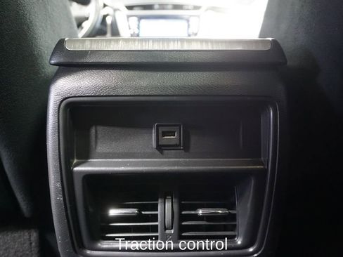 Used 2017 Nissan Murano SV image 9