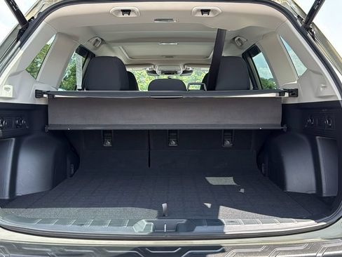 Certified 2022 Subaru Forester Premium AWD/4WD image 27