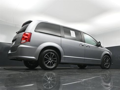 Used 2019 Dodge Grand Caravan GT FWD image 31