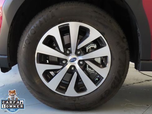 Certified 2025 Subaru Outback Premium image 30