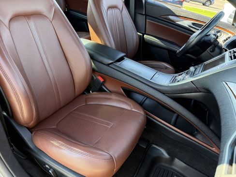 Used 2020 Lincoln MKZ Reserve w/ Elements Package image 11