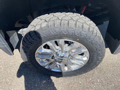 Used 2020 GMC Sierra 3500 Denali w/ Denali Ultimate Package AWD/4WD image 13