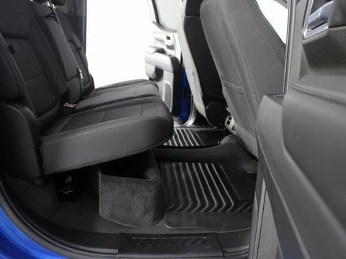 Used 2022 GMC Sierra 1500 Elevation image 19