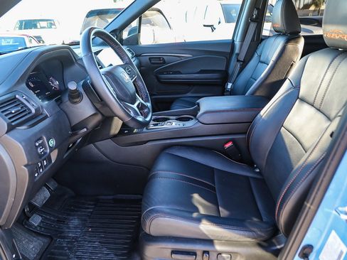 Used 2024 Honda Passport TrailSport image 17