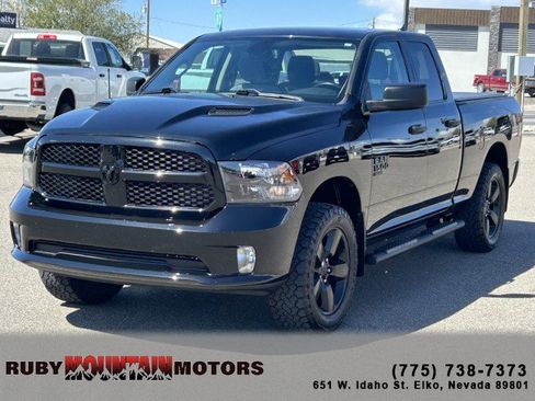Used 2021 RAM 1500 Express w/ Wheel & Sound Group AWD/4WD image 3