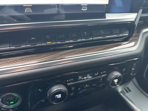 Used 2022 Chevrolet Silverado 1500 RST image 21