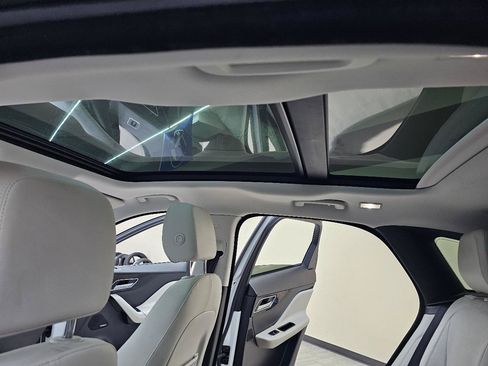 Used 2018 Jaguar F-PACE Prestige AWD/4WD image 38