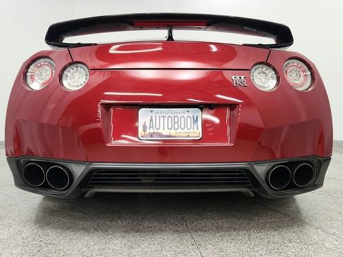Used 2015 Nissan GT-R Premium AWD/4WD image 20
