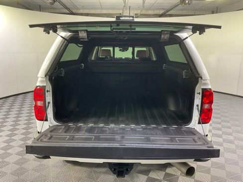 Used 2019 Chevrolet Silverado 2500 High Country w/ Duramax Plus Package image 40