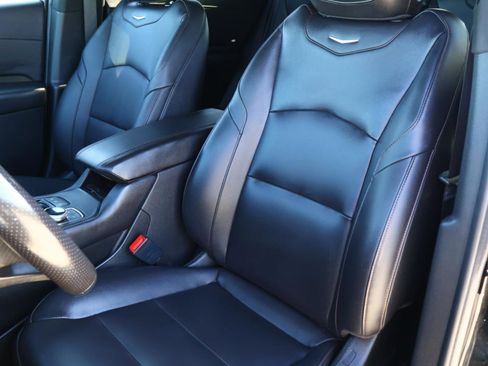 Certified 2022 Cadillac XT4 Sport w/ Safety Alert Package image 19