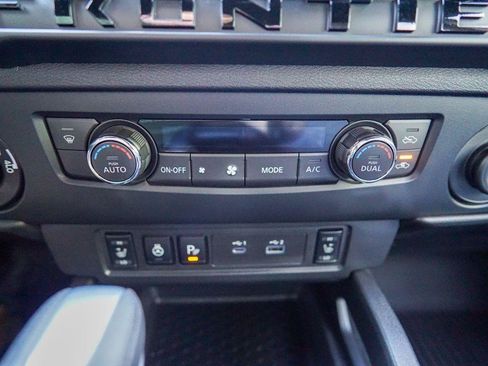 Used 2026 Nissan Frontier SV w/ All-Weather Content Package AWD/4WD image 26