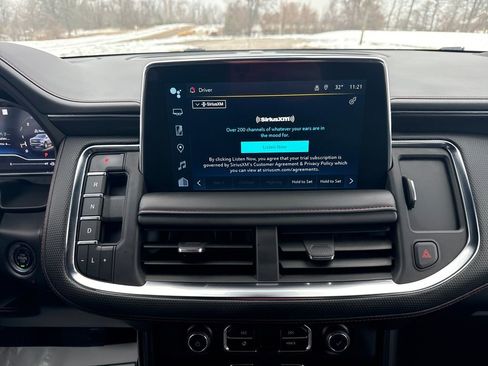 Used 2023 Chevrolet Suburban RST w/ Luxury Package image 22