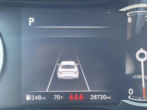 Used 2025 Genesis G70 2.5T RWD image 13