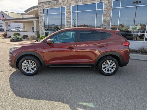 Used 2019 Hyundai Tucson SE image 2