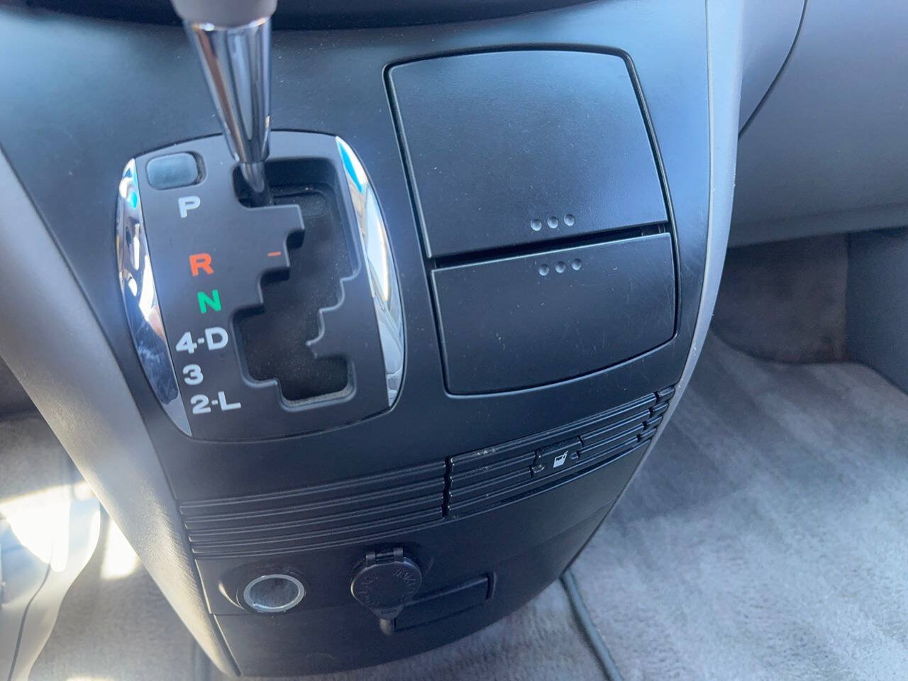 Used 2008 Toyota Sienna LE FWD image 36