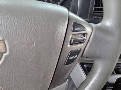Used 2019 Nissan NV 2500 SV RWD image 8