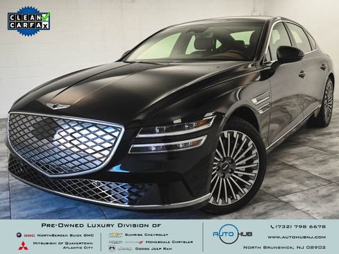 Used 2024 Genesis G80 image 1