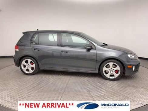 Used 2010 Volkswagen GTI 4-Door FWD image 9