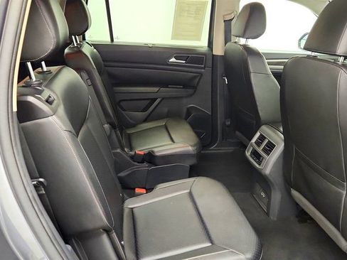 Used 2019 Volkswagen Atlas SEL R-Line FWD image 24
