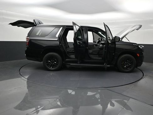 Used 2021 Chevrolet Tahoe LS RWD image 32
