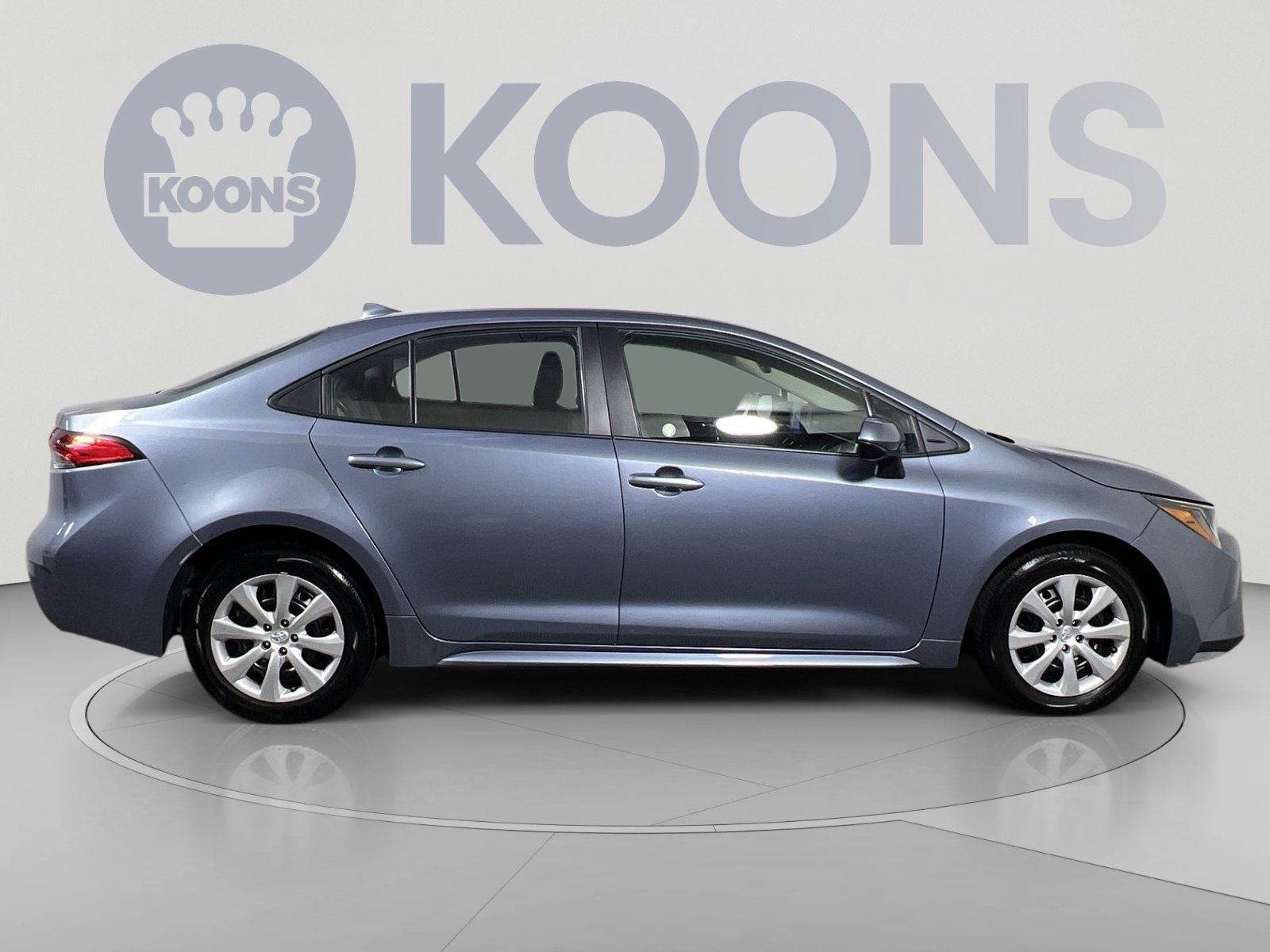 Used 2025 Toyota Corolla LE FWD image 8
