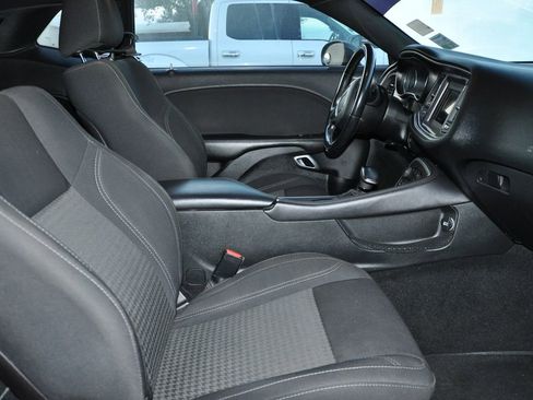 Used 2019 Dodge Challenger SXT image 12