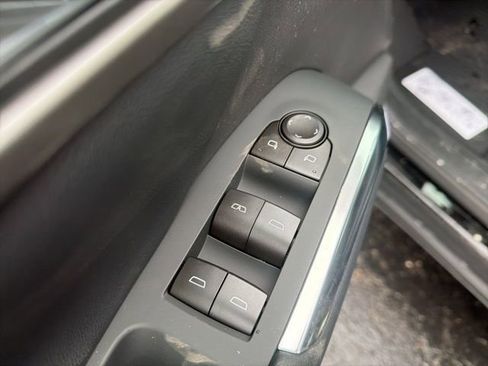 New 2026 Chevrolet Traverse LT w/ Driver Confidence Package FWD image 22