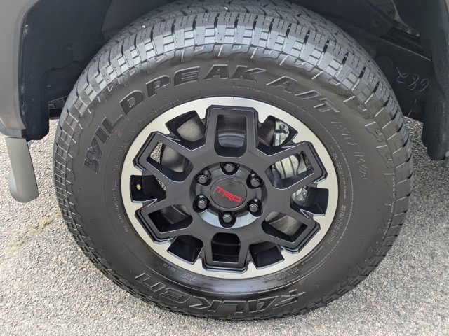 Used 2026 Toyota Tacoma TRD Off-Road AWD/4WD image 14