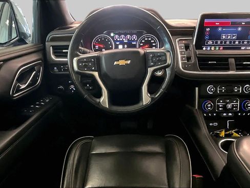 Used 2021 Chevrolet Tahoe Premier w/ Premium Package RWD image 5