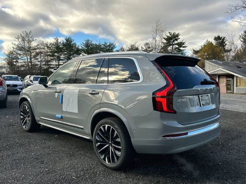 New 2026 Volvo XC90 B6 Plus w/ Protection Package Premier image 4