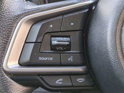 Used 2020 Subaru Outback Limited image 24