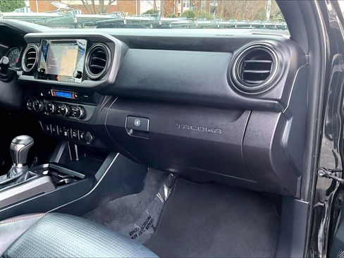 Used 2019 Toyota Tacoma TRD Pro image 15