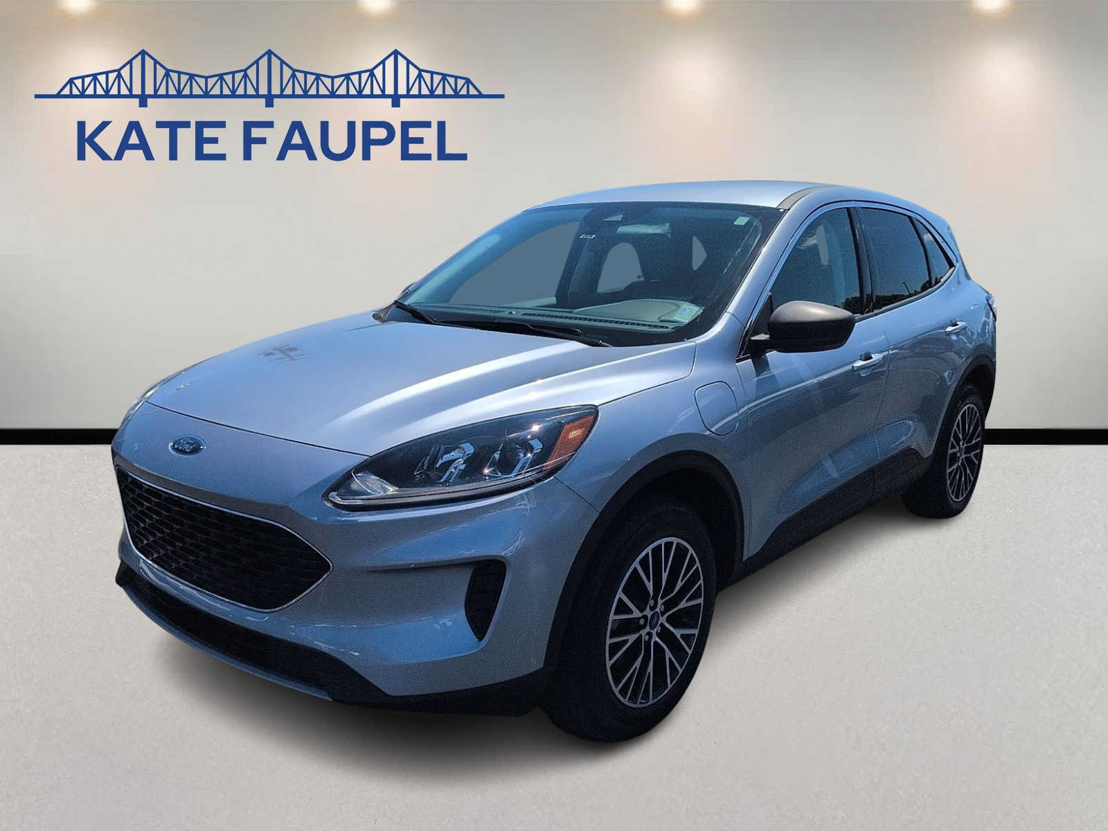 Used 2022 Ford Escape SE w/ Convenience Package FWD image 3