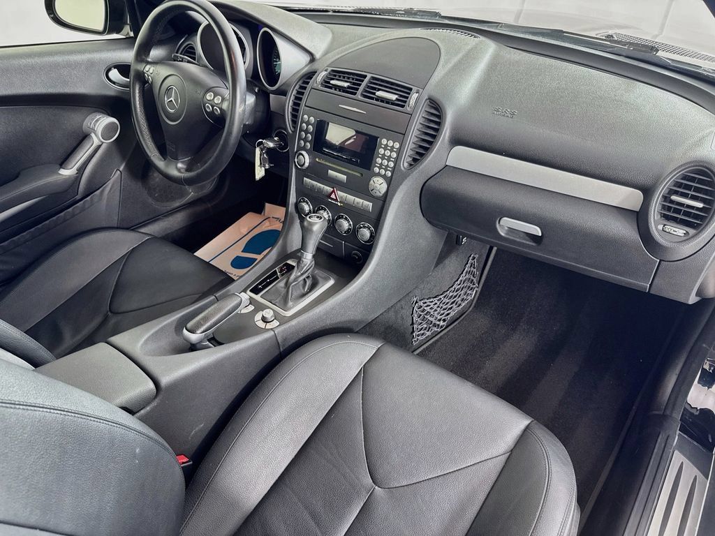Used 2007 Mercedes-Benz SLK 350 image 30