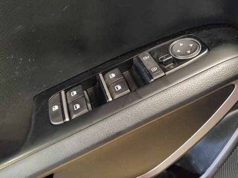 Used 2021 Kia Soul LX FWD image 27