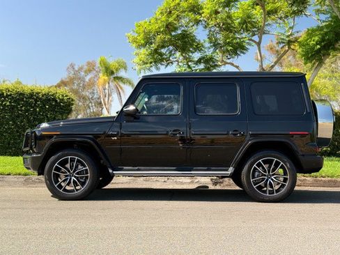 Used 2024 Mercedes-Benz G 550 image 4