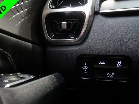 Used 2023 Kia Sorento SX image 28