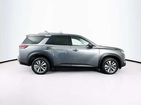 Used 2023 Nissan Pathfinder SL AWD/4WD image 10