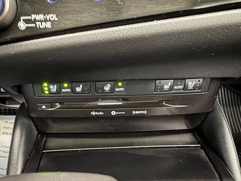Used 2022 Lexus ES 350 w/ Premium Package FWD image 27