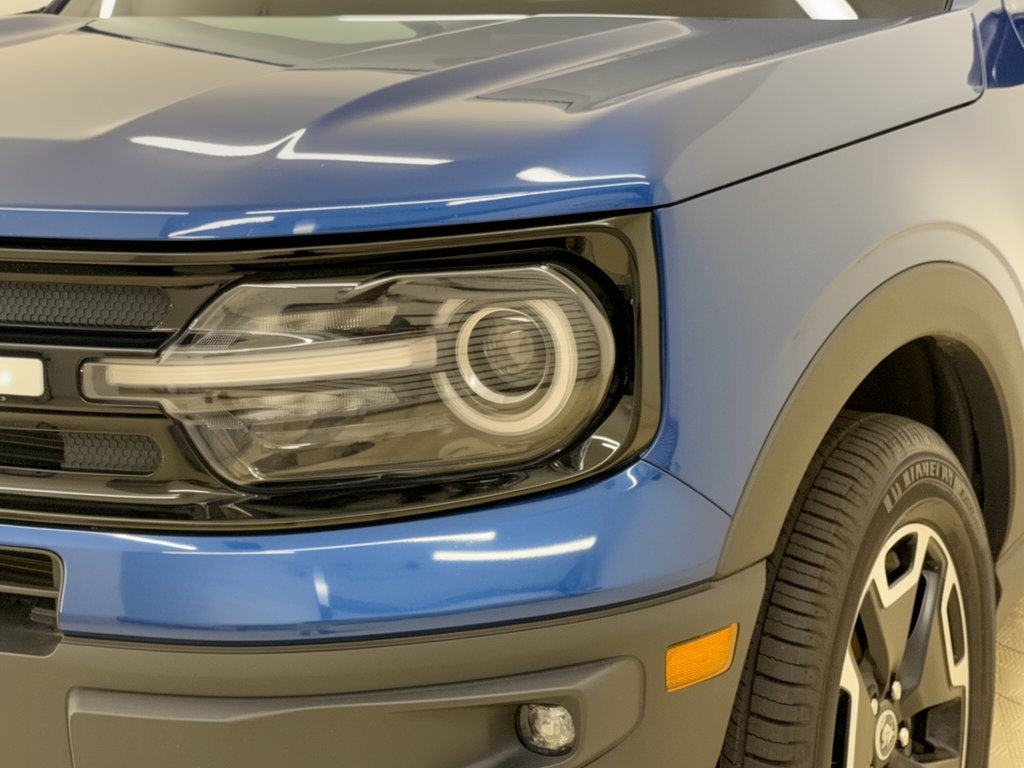 Certified 2023 Ford Bronco Sport Outer Banks AWD/4WD image 12