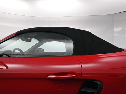 Certified 2018 Porsche 718 Boxster GTS RWD image 25