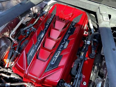 Used 2023 Chevrolet Corvette Stingray Coupe w/ Z51 Performance Package RWD image 28