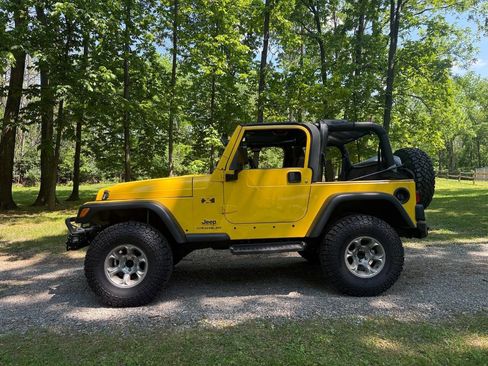 Used 2003 Jeep Wrangler X AWD/4WD image 5