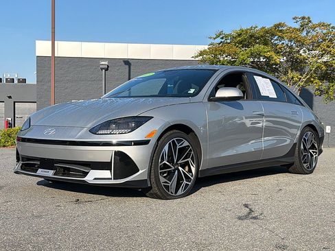 Used 2023 Hyundai Ioniq 6 SEL AWD/4WD image 1