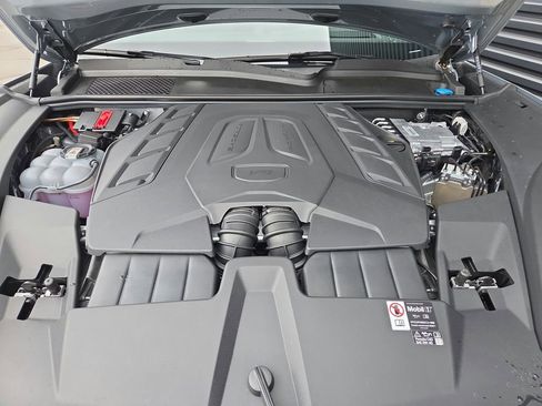 New 2026 Porsche Cayenne S image 32