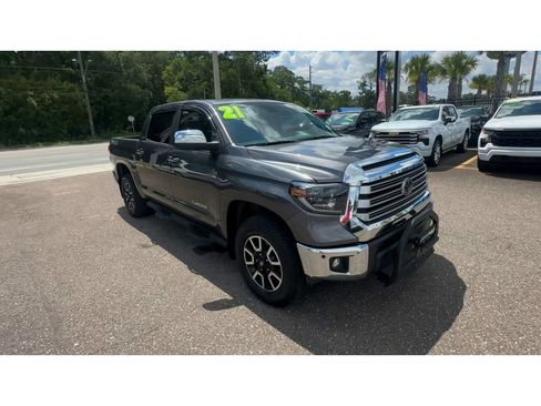 Used 2021 Toyota Tundra Limited w/ Limited Premium Package AWD/4WD image 8