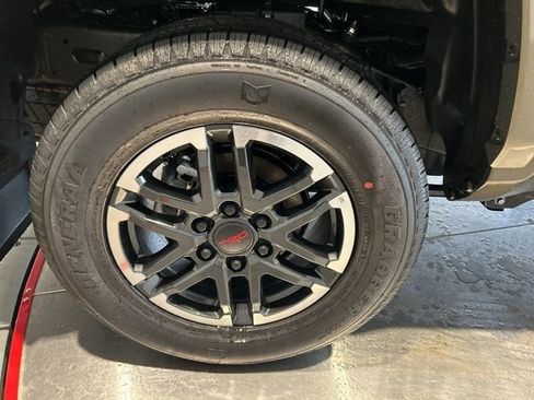 New 2026 Toyota Tacoma TRD Sport AWD/4WD image 18